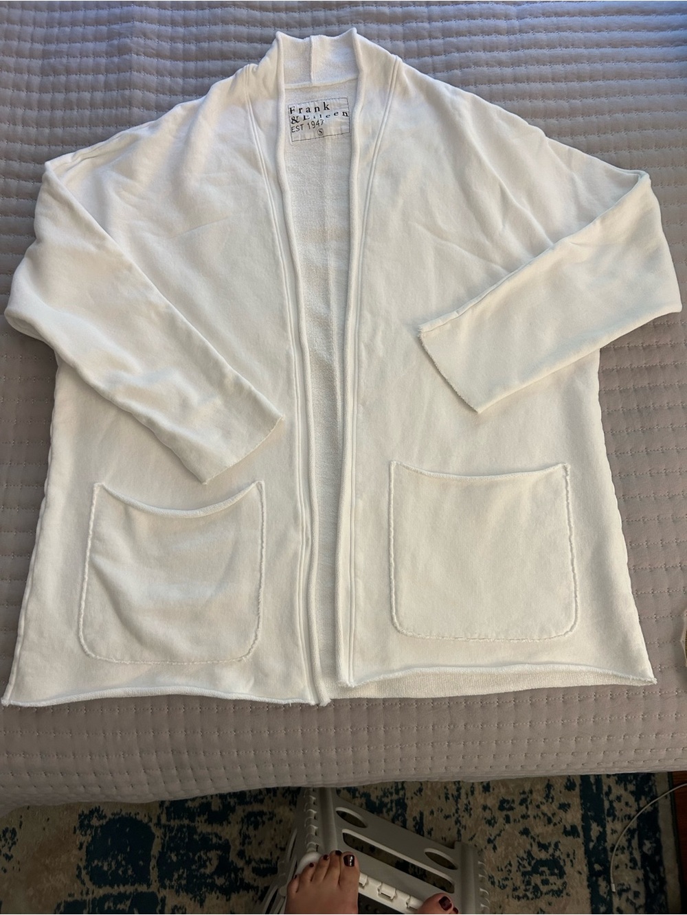 Frank & Eileen White Fleece Cardigan Size Small